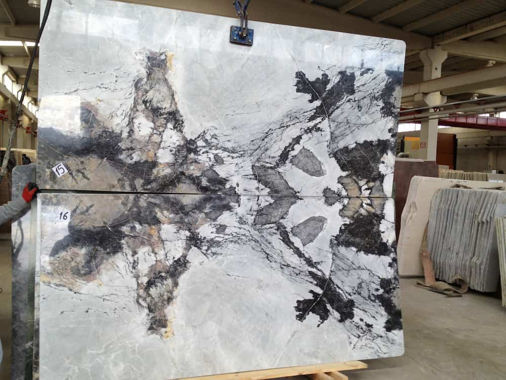  Buy the best types of marble tile at a cheap price 